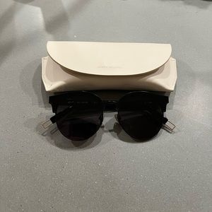 Gentle Monster Sign of Two